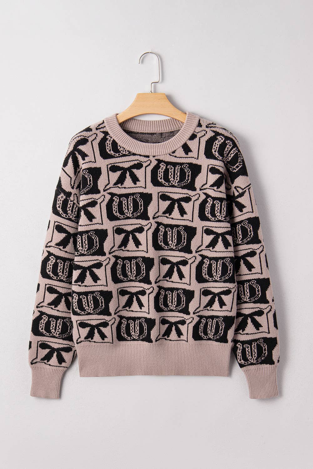 66 Bows Horseshoes Pattern Western Plus Size Sweater (S-4X)